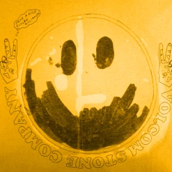 Volcom Men's Gold Fake Smile BXY S/S T-Shirts (S22)