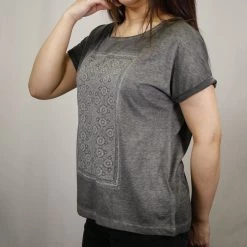 Roxy Women's Dark Heather Grey Oriental Medallion Button Back S/S T-Shirt