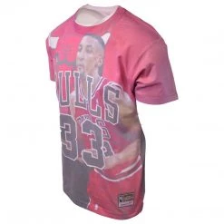Mitchell & Ness Men's Scottie Pippen #33 City Pride S/S T-Shirt