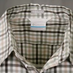 Columbia Men's Rapid Rivers II Color Box Plaid S/S Shirt (Retail $40)