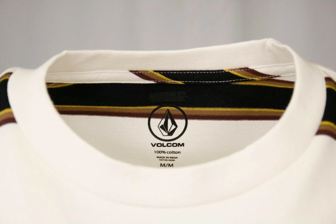 Volcom Men's Primer Beige White Da Fino Stripe Heather S/S T-Shirt (S37) 7 Volcom Men's Primer Beige White Da Fino Stripe Heather S/S T-Shirt (S37)