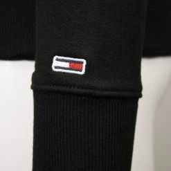 Tommy Hilfiger Tommy Jeans Men's Essential Graphic Pull Over Hoodie 33 Tommy Hilfiger Tommy Jeans Men's Essential Graphic Pull Over Hoodie