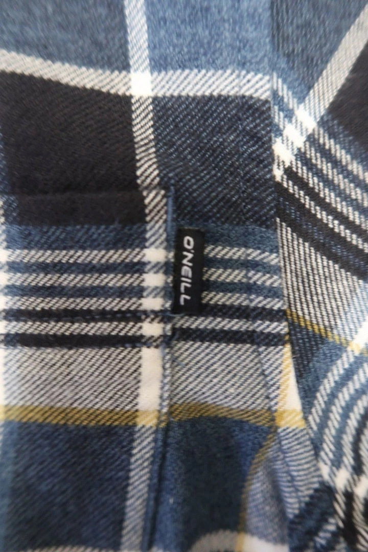 O'Neill Boy's Blue Plaid L/S Flannel Shirt (Retail $40) 6 O'Neill Boy's Blue Plaid L/S Flannel Shirt (Retail $40)