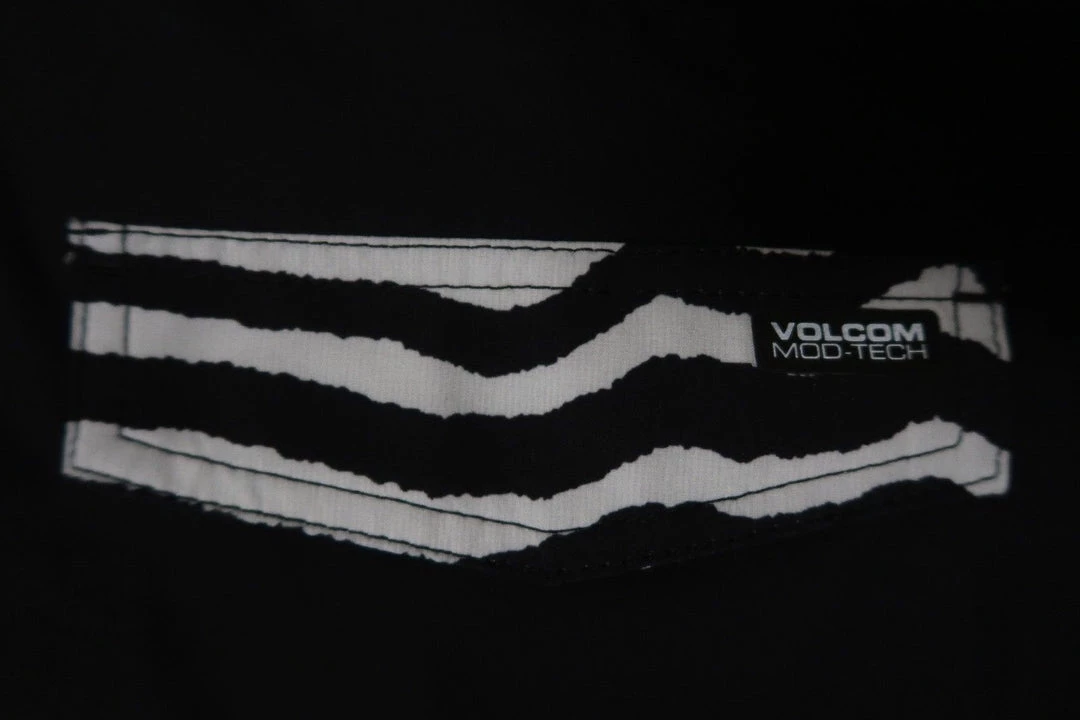 Volcom Men's Black Macaw Faded Mod-Tech Board Shorts (Retail $60) Mens 14 Volcom Men's Black Macaw Faded Mod-Tech Board Shorts (Retail $60) Mens