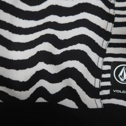 Volcom Men's Black Macaw Faded Mod-Tech Board Shorts (Retail $60) Mens 24 Volcom Men's Black Macaw Faded Mod-Tech Board Shorts (Retail $60) Mens