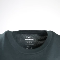 RVCA Men's Pine Green Skulls & Tigers Regular Fit S/S T-Shirt (S18)