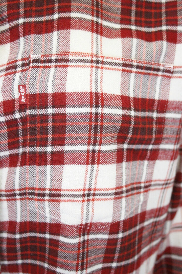 Levi's Women's Red White Maple Utility Plaid Cropped L/S Flannel Shirt (S01) 8 Levi's Women's Red White Maple Utility Plaid Cropped L/S Flannel Shirt (S01)