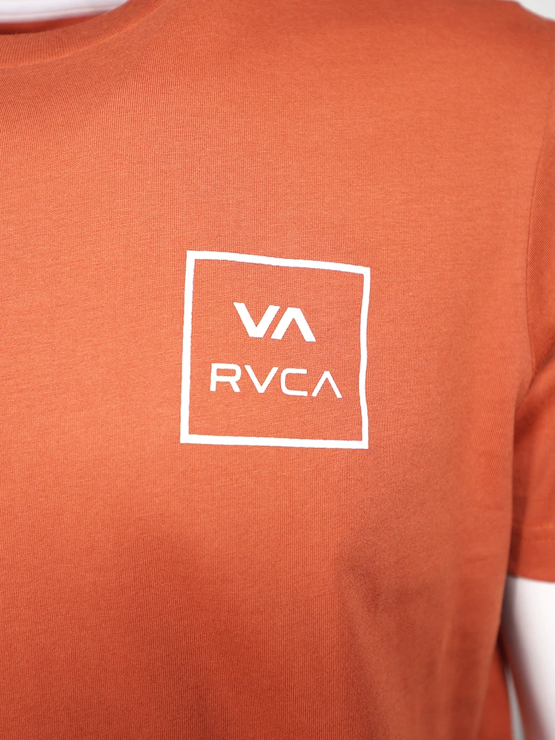 RVCA Men's Orange VA Box Regular Fit S/S T-Shirt (S01) 7 RVCA Men's Orange VA Box Regular Fit S/S T-Shirt (S01)