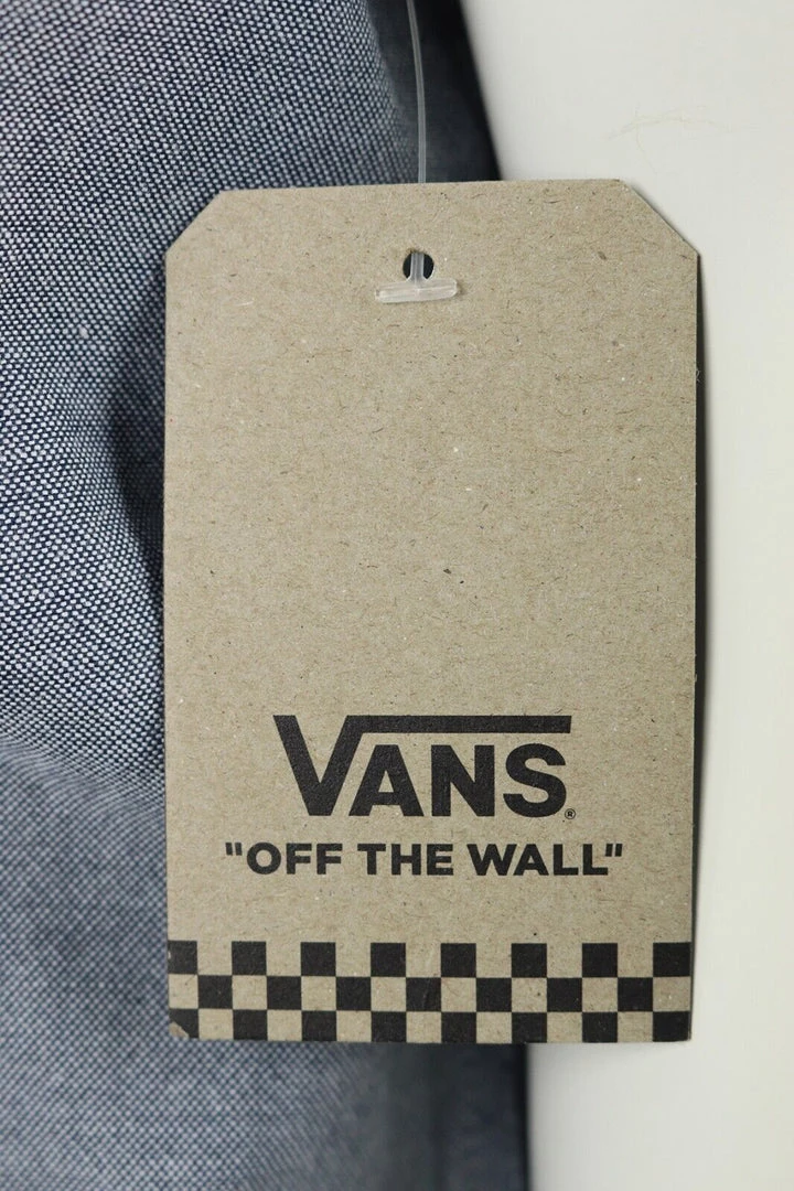 Vans Men's Parktown Two Tone Dress Blue S/S Woven Shirt (LOCATION : C5) 8 Vans Men's Parktown Two Tone Dress Blue S/S Woven Shirt (LOCATION : C5)
