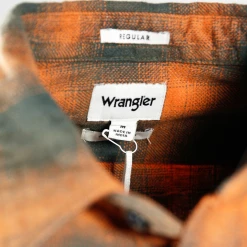 Wrangler Men's Apricot Orange Plaid L/S Woven Shirt (S01)