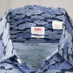 Levi's Men's Blue Fish S/S Woven Shirt 12 Levi's Men's Blue Fish S/S Woven Shirt