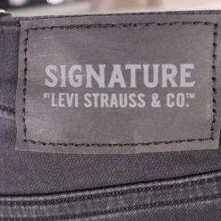 Levi Strauss Men's Black Premium Super Soft Flex Regular Taper Denim Jeans (S47)