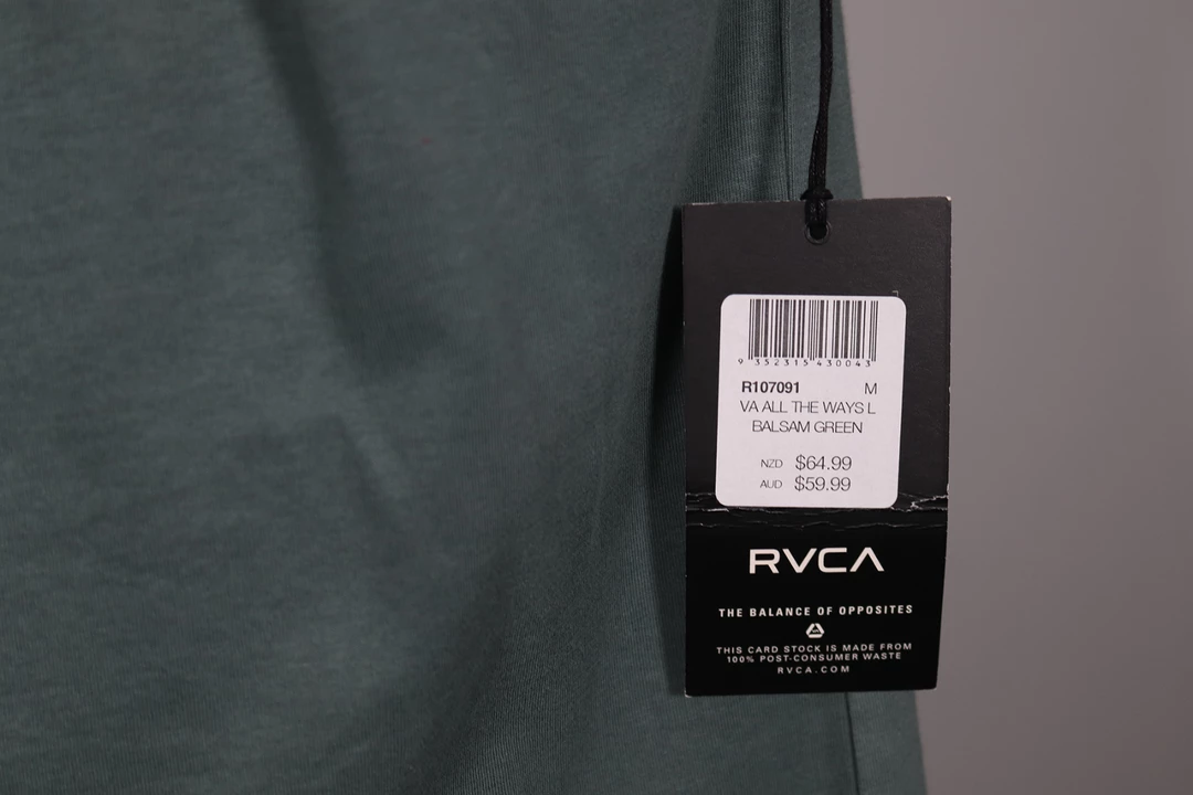 RVCA Men's Balsam Green Beige VA Box Regular Fit L/S T-Shirt (S16) 10 RVCA Men's Balsam Green Beige VA Box Regular Fit L/S T-Shirt (S16)