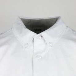 Vans Men's Parktown Two Tone Dress Blue S/S Woven Shirt (LOCATION : C5) 13 Vans Men's Parktown Two Tone Dress Blue S/S Woven Shirt (LOCATION : C5)