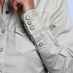 Harley-Davidson Women's Beige 1903 L/S Woven Shirt (S17) 31 Harley-Davidson Women's Beige 1903 L/S Woven Shirt (S17)