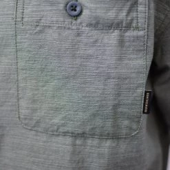 Spotted Clothing Quiksilver Men's Green Waterfall S/S Woven Shirt