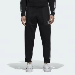 Adidas Men's Black Knitted 3/4 Track Pants Mens